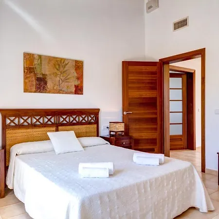 Villa Torre Soli Nou Sleeps 6 Pool Air Con Wifi Son Bou